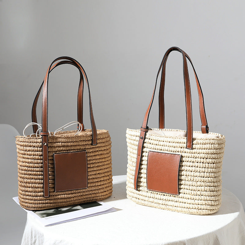 Stylish rat handbag with leather accents Bowlift