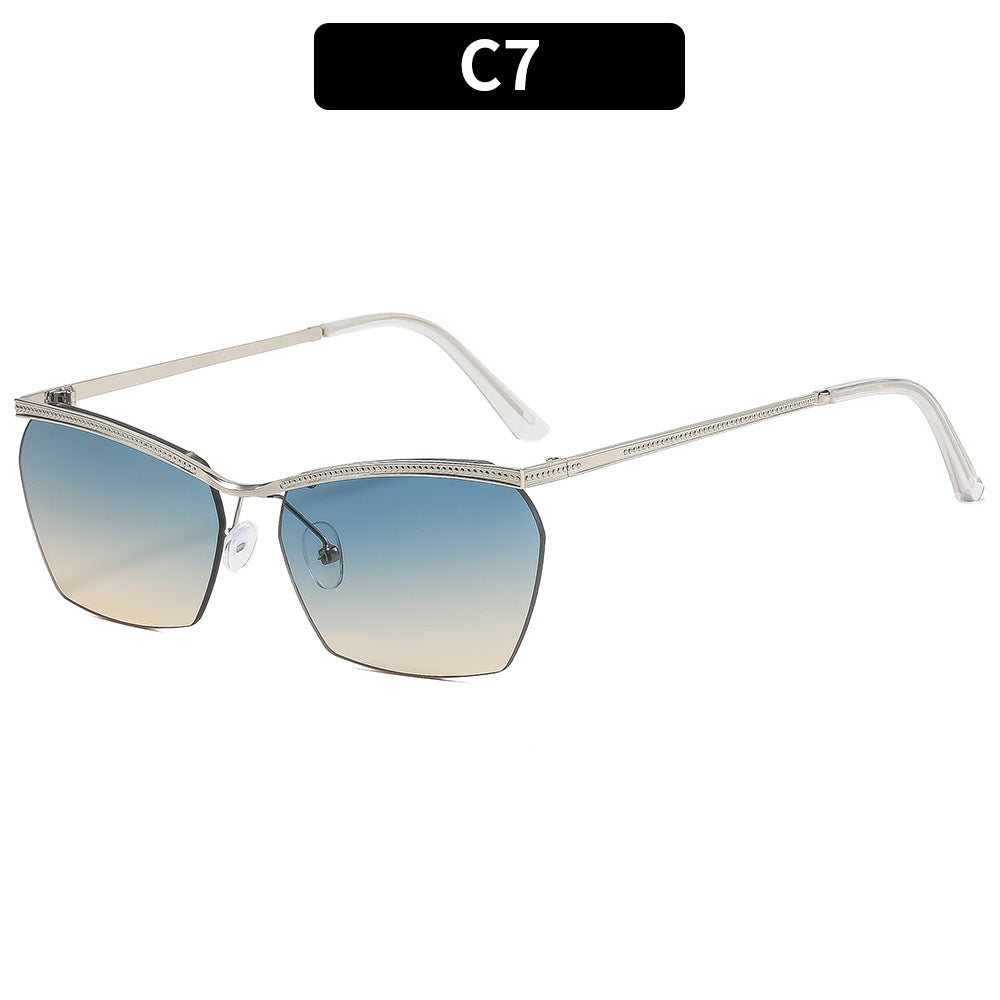 Women's Fashion Sunglasses with Delicate Frame and Gentle Gradient Bowlift