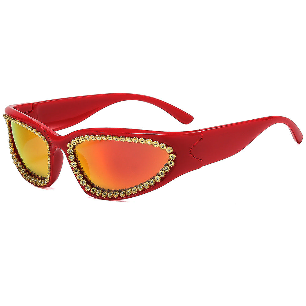 Women’s fashionable sunglasses with glamorous crystal frame Bowlift