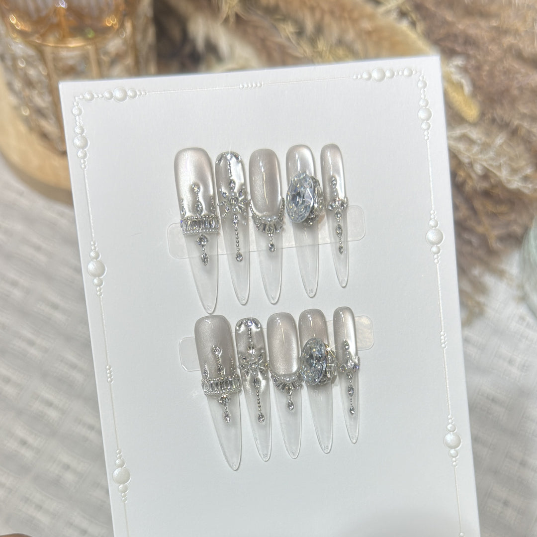 Premium Rhinestone-Embellished Press-On Nail Set Bowlift
