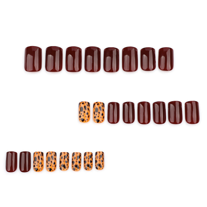 Artful nail art with animal leopard design Bowlift