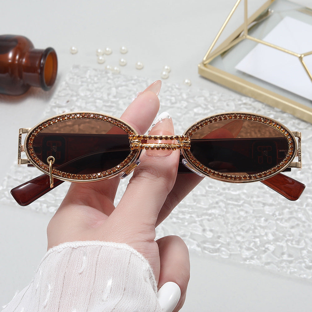 Women extravagant fashionable sunglasses with rhinestone-adorned frame Bowlift