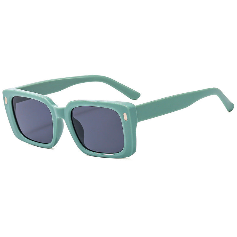 Women's Fashion Square Sunglasses with Matt Frame and UV Protection Bowlift