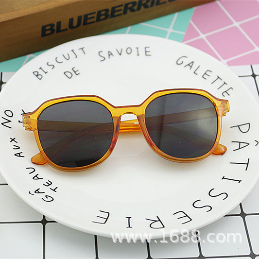 Women's geometric sunglasses with transparent frame structure Bowlift