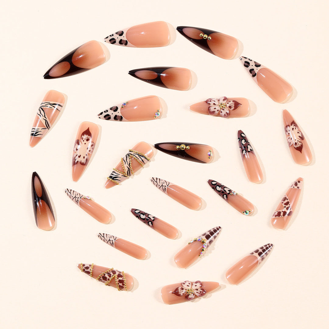 Luxurious Artistic Stiletto Nail Art Bowlift