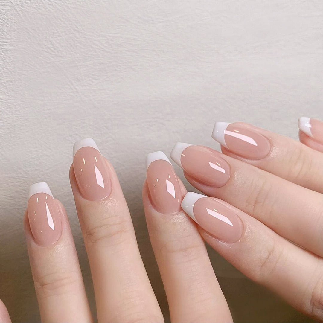 Elegant Nail Art with French Tip Design Bowlift