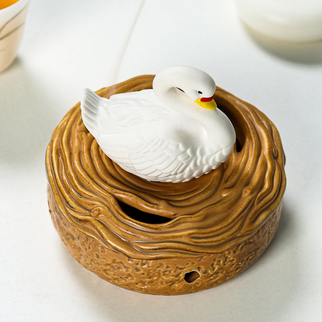 Artistic Swan Figurine Bowlift