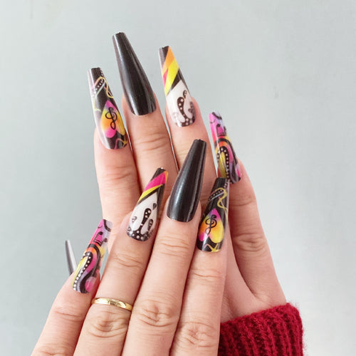 Artistic Music-Themed Nail Art Bowlift