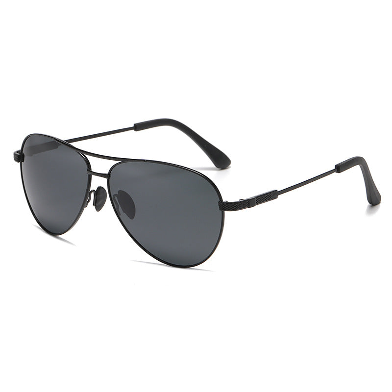 Ladies' Phototropic Pilot Sunglasses with Adjustable Lenses Bowlift