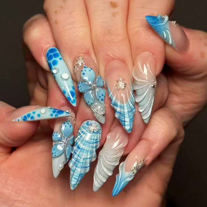 Sea-Inspired Press-On Nail Set Bowlift