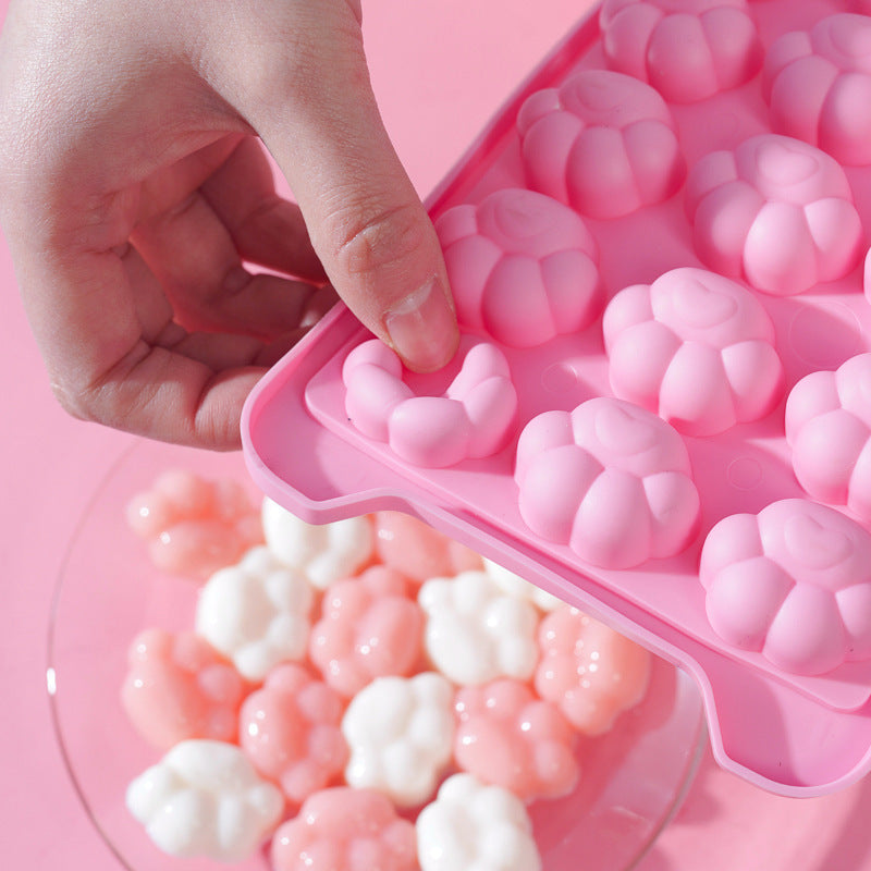 Ladies ice cube tray Bowlift