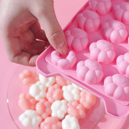 Ladies ice cube tray Bowlift