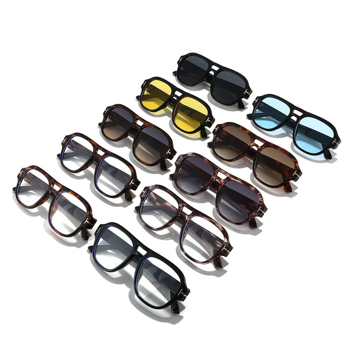 Fashion-Forward Square Frame Sunglasses Bowlift