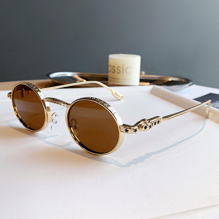 Ladies Elegant Sunglasses with Delicate Details Bowlift