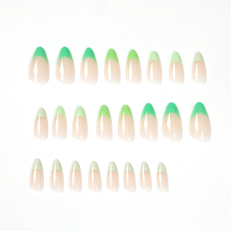 Artful nail extensions with trendy ombre color Bowlift