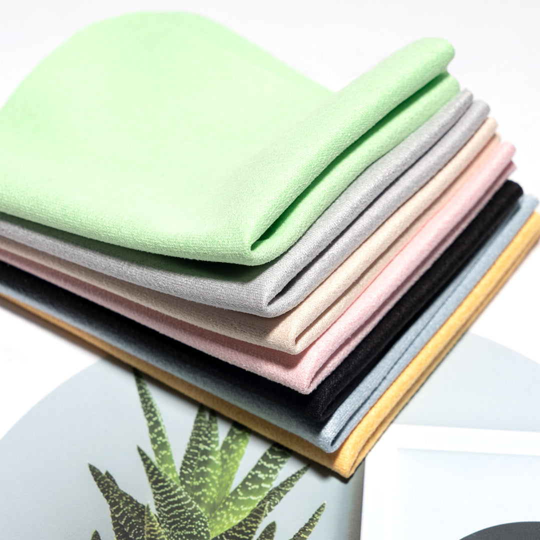 Premium Ergonomic Eyewear Cleaning Cloth Bowlift