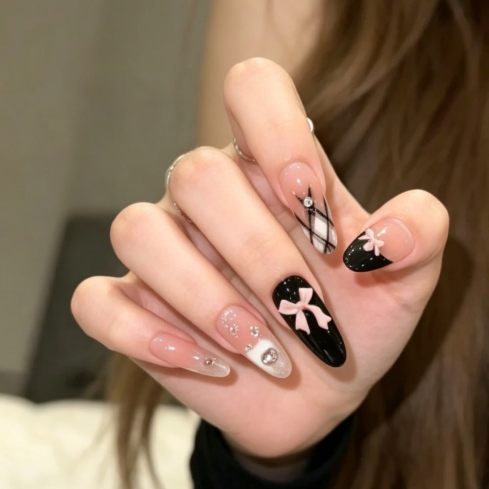 Star-Accent Press-On Nail Set Bowlift