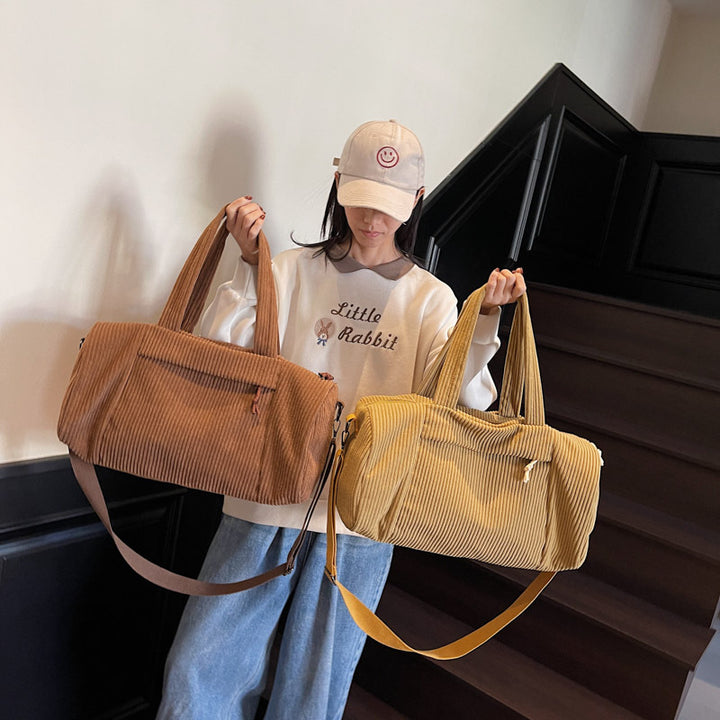 Sporty Travel Bag Made of Soft Cord Material with Adjustable Shoulder Strap Bowlift