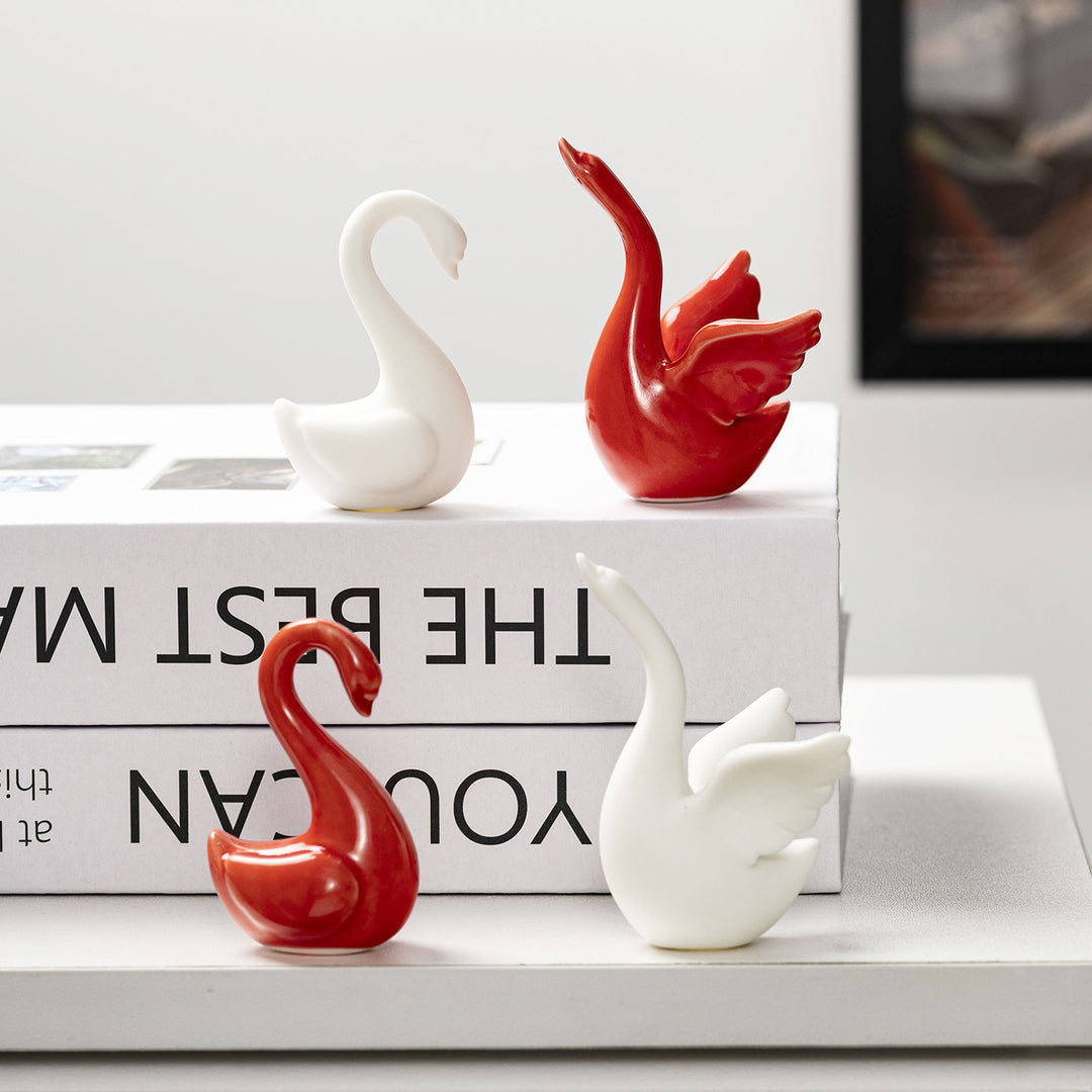 Curved Ceramic Figure Bowlift