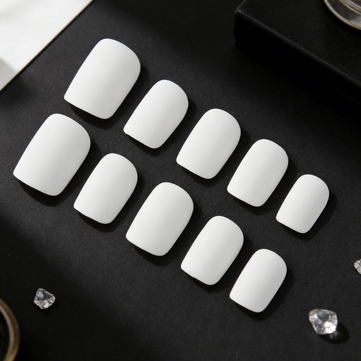 Matte Finish Press-On Nails Bowlift