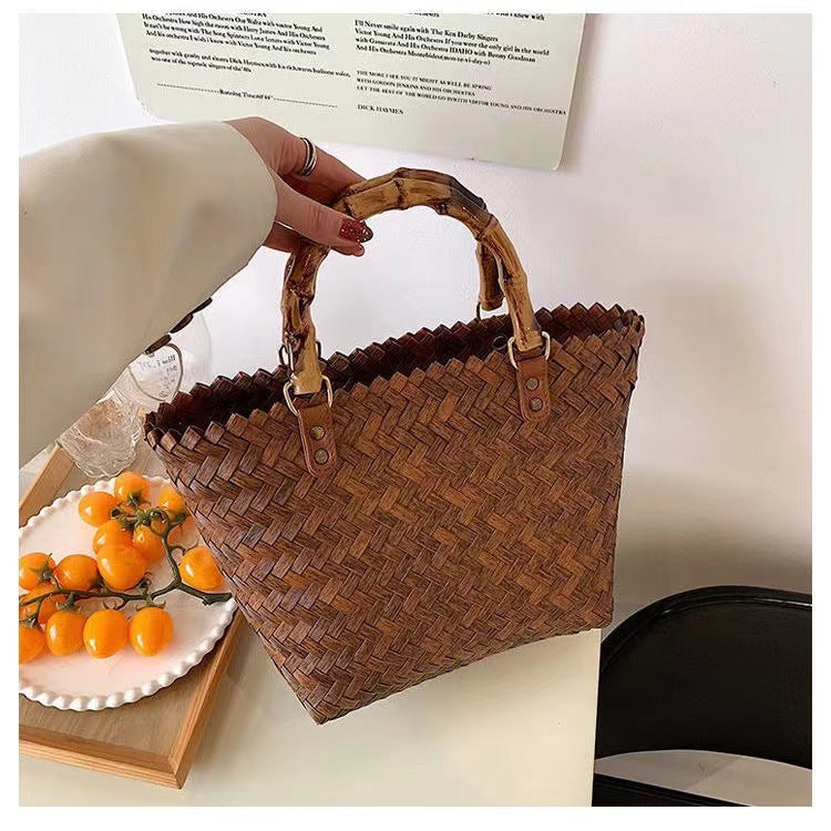 Handcrafted basket bag with bamboo handles Bowlift