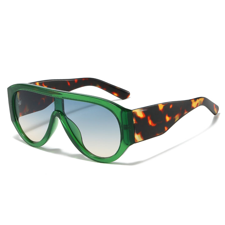 Retro-Inspired Oversized Sun Shield Sunglasses Bowlift