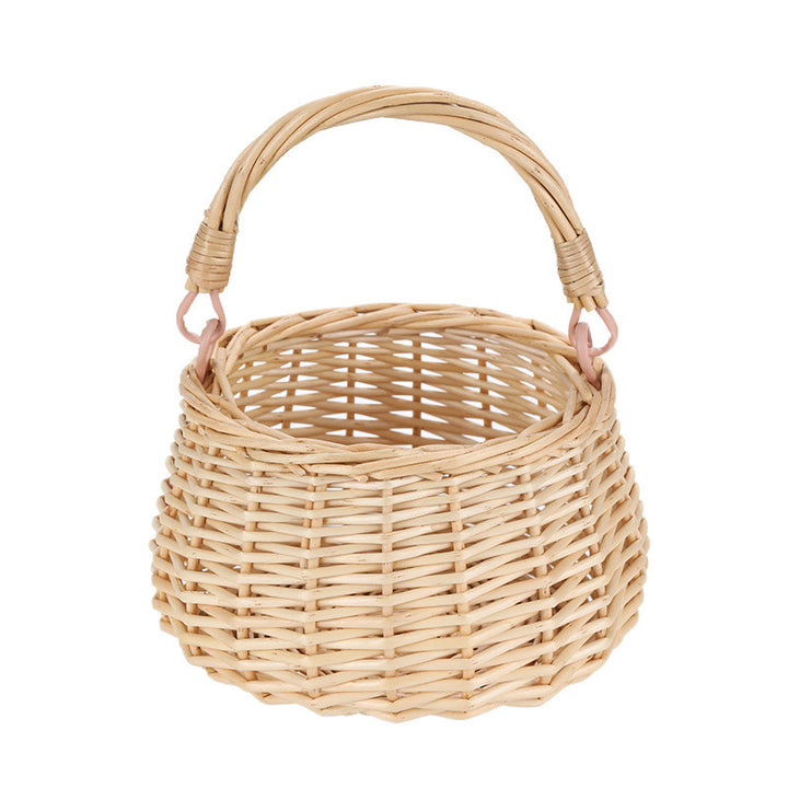 Handcrafted basket made of natural wicker Bowlift