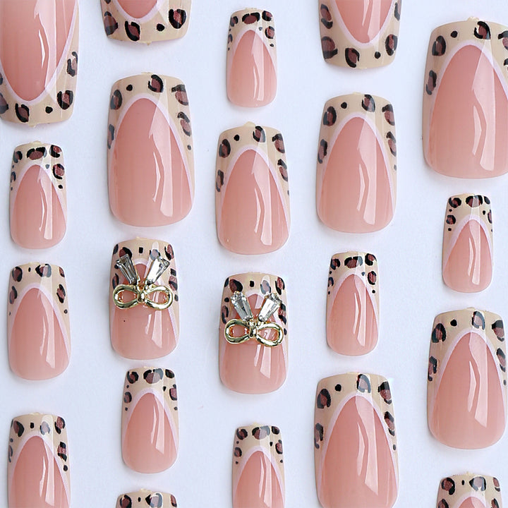Artificial Nails with Elegant Bow Decoration Bowlift