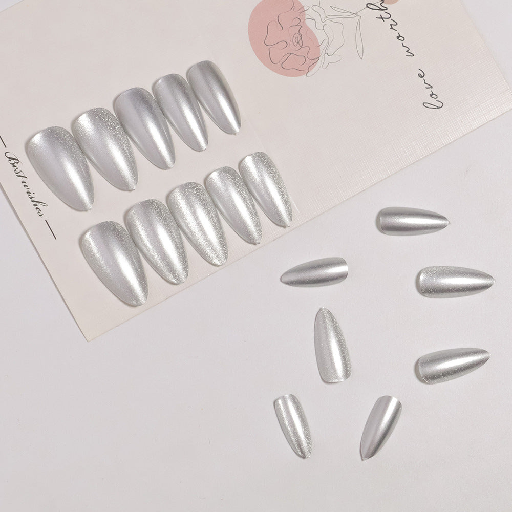 Glittery Stiletto Press-On Nails Bowlift