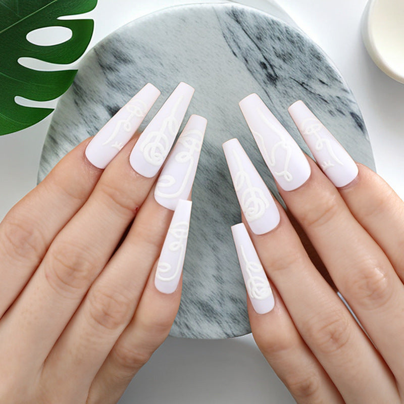Glossy Design Artificial Nails Bowlift
