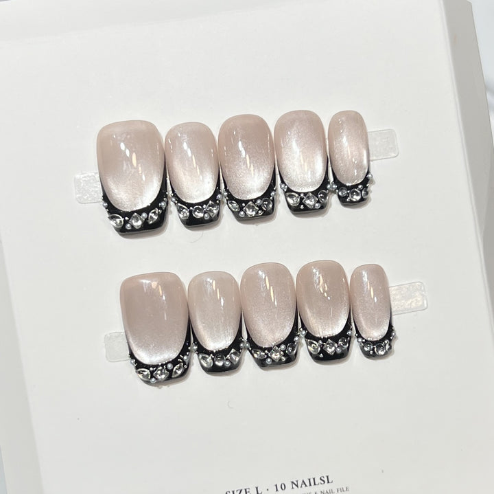 Decorative Rhinestone Tip Press-On Nails Bowlift