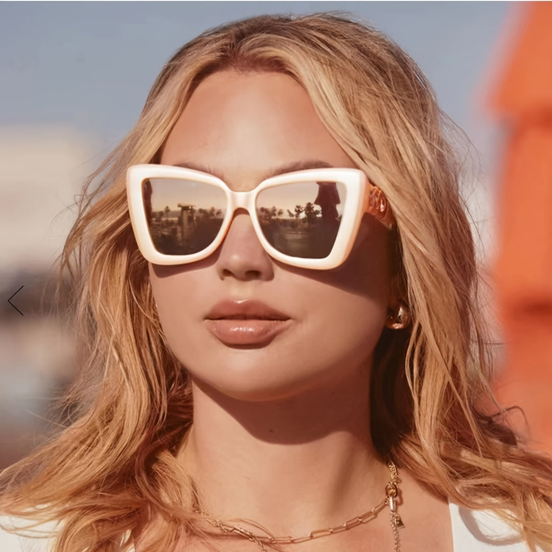 Women's fashionable sunglasses with striking design and sturdy frame Bowlift