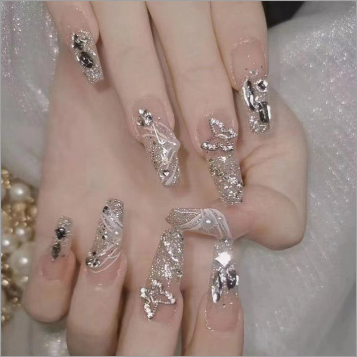 Artful nail designs with cat motif Bowlift