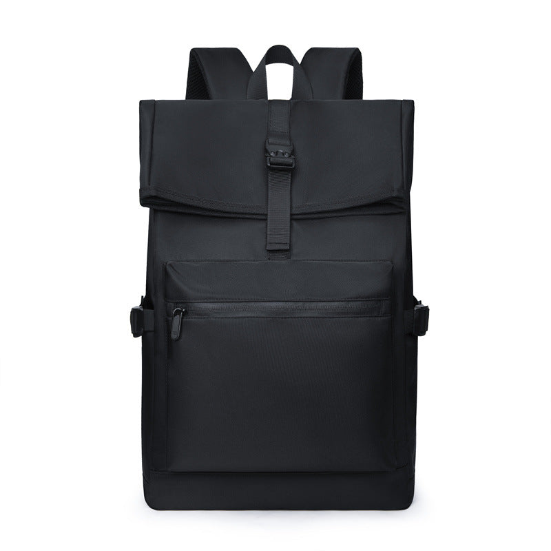 Backpack with Practical Rolltop Closure Bowlift