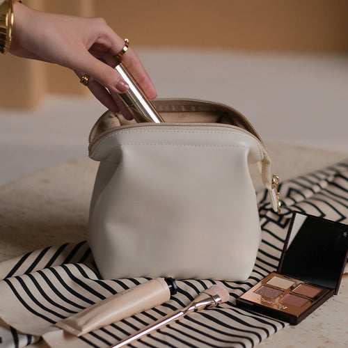 Stylish Cosmetics Storage Pouch Bowlift