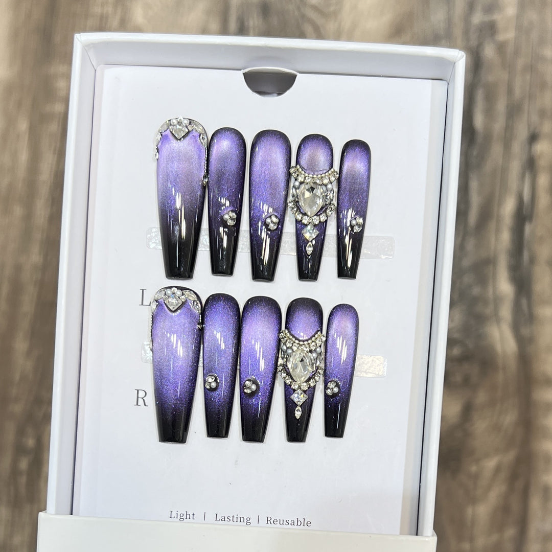 Decorative Press-On Nail Art Set with Gemstone Accents Bowlift