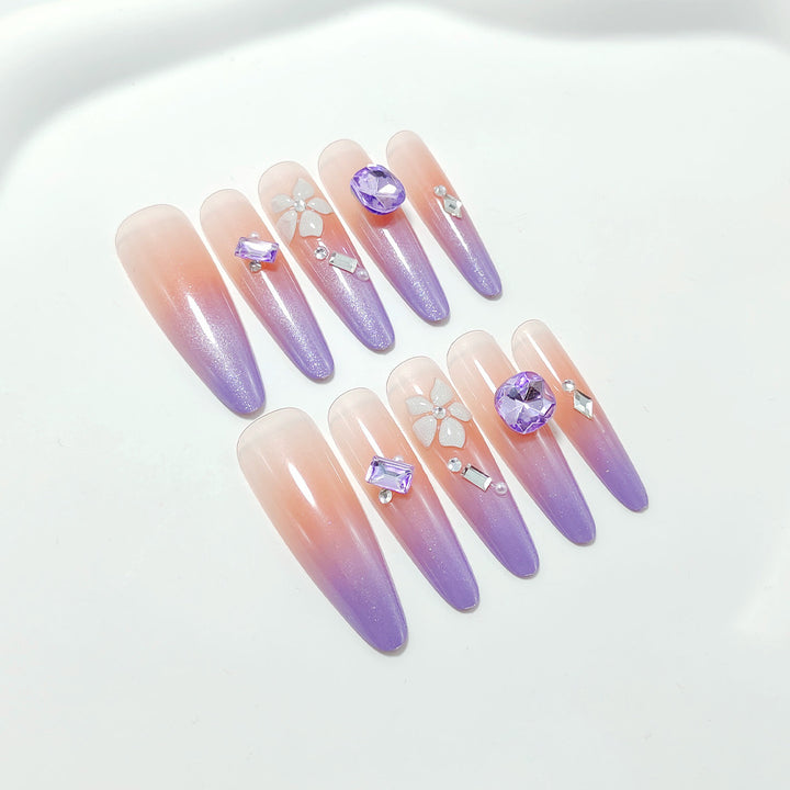 Creative Nail Art Set with Glitter and Flower Design Bowlift