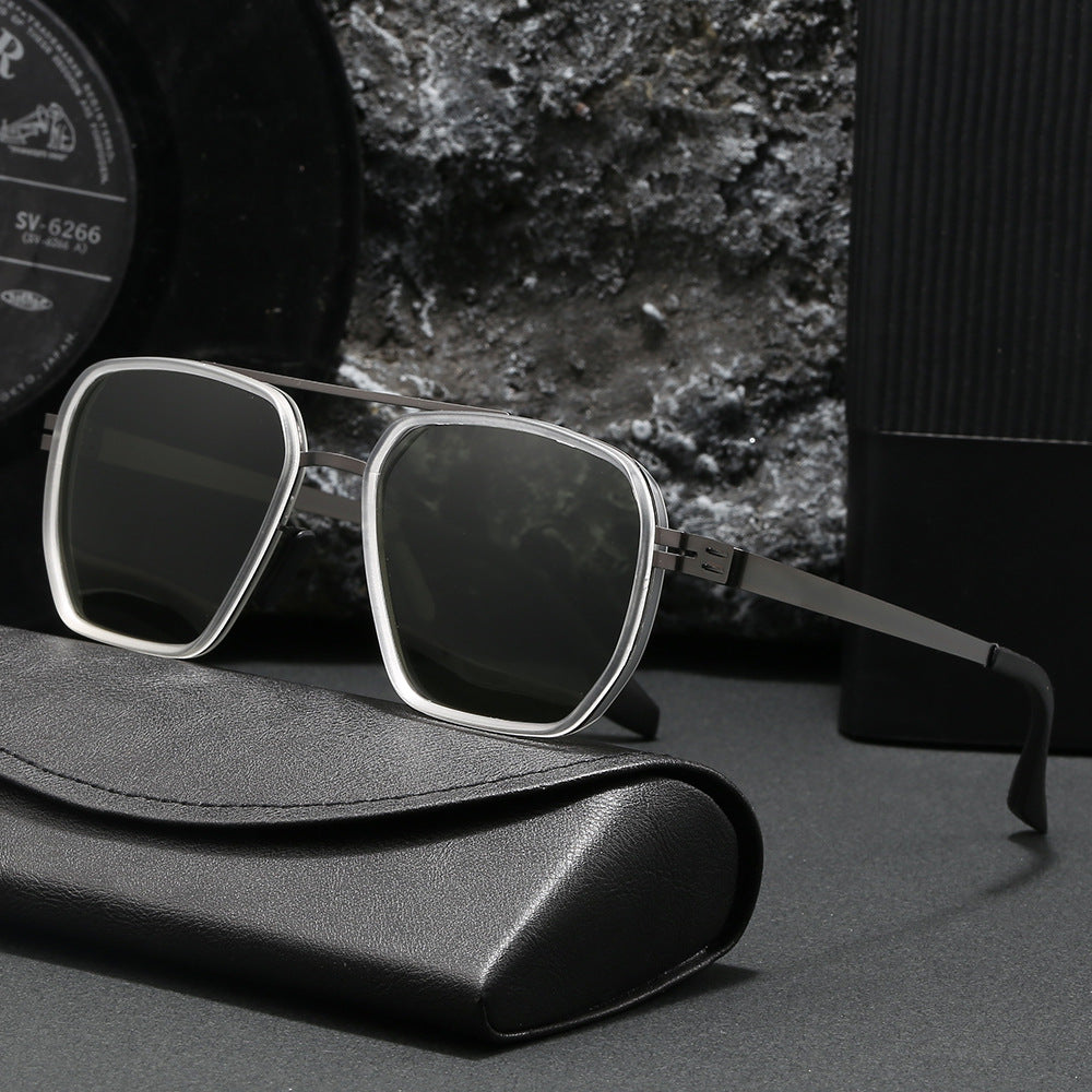 Ladies modern oversized square sunglasses Bowlift