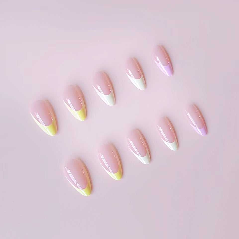 Artificial nail set in modern gradient design Bowlift