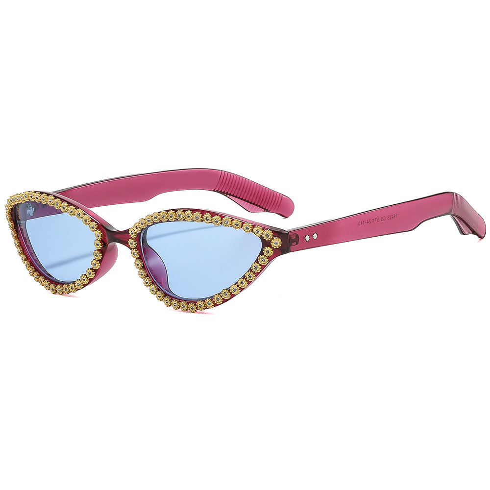 Ladies Glamorous Cat-Eye Sunglasses with Sparkling Flower Accents Bowlift