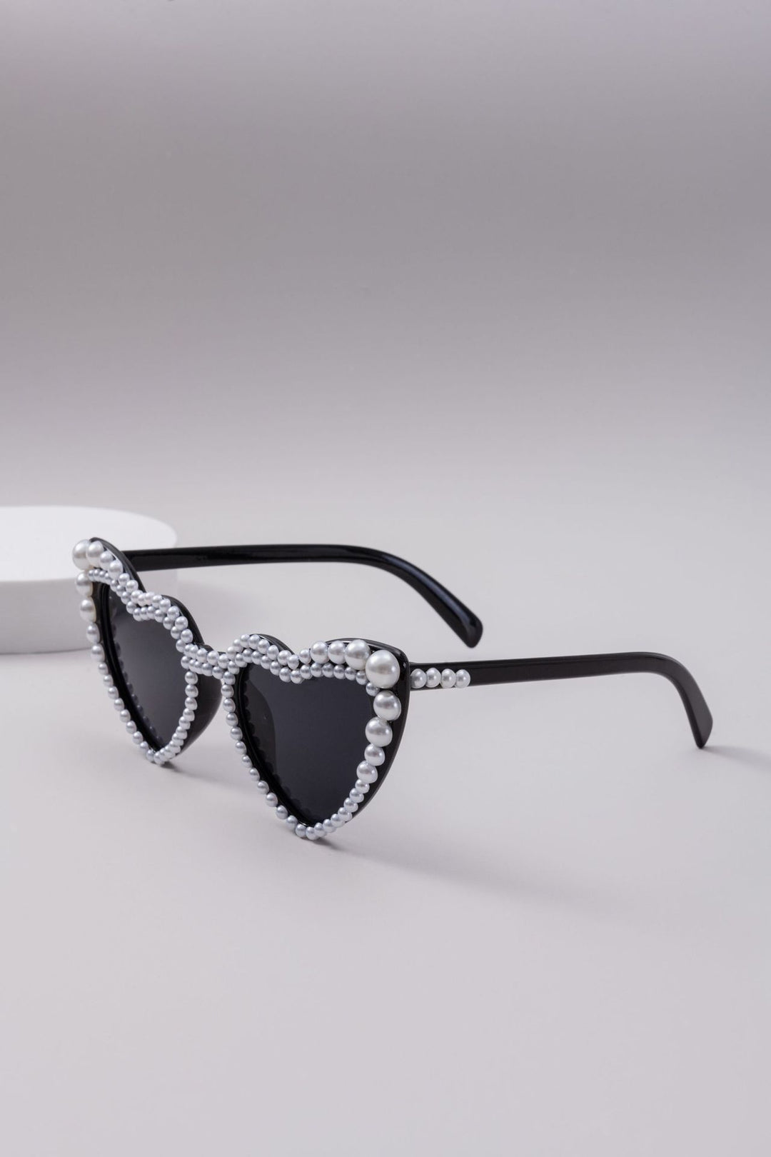 Heart-Shaped Glamorous Sunglasses Bowlift