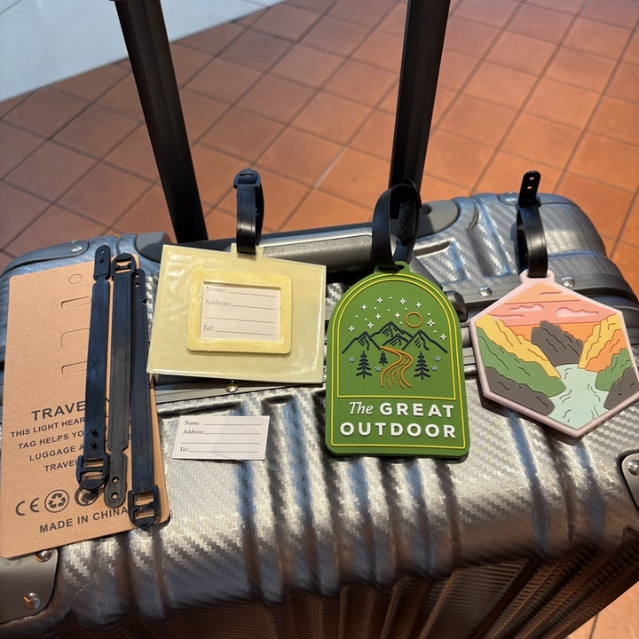 Luggage Tag Bowlift