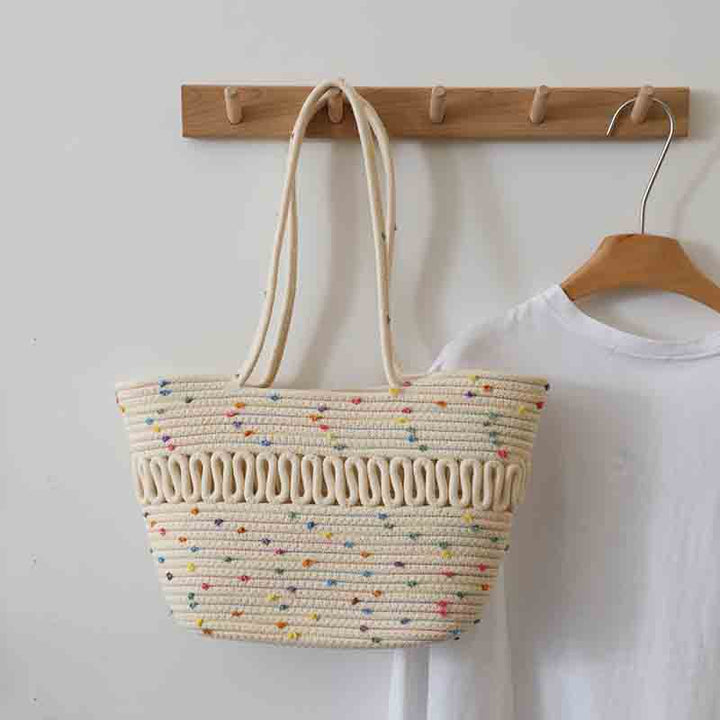 Elegant Handcrafted Beach Bag with Fine Braided Pattern Bowlift
