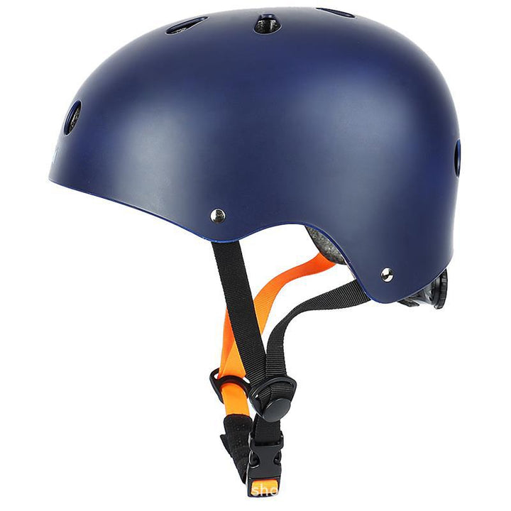low-profile multi-sport helmet with EPS impact-absorbing liner and adjustable chin strap Bowlift