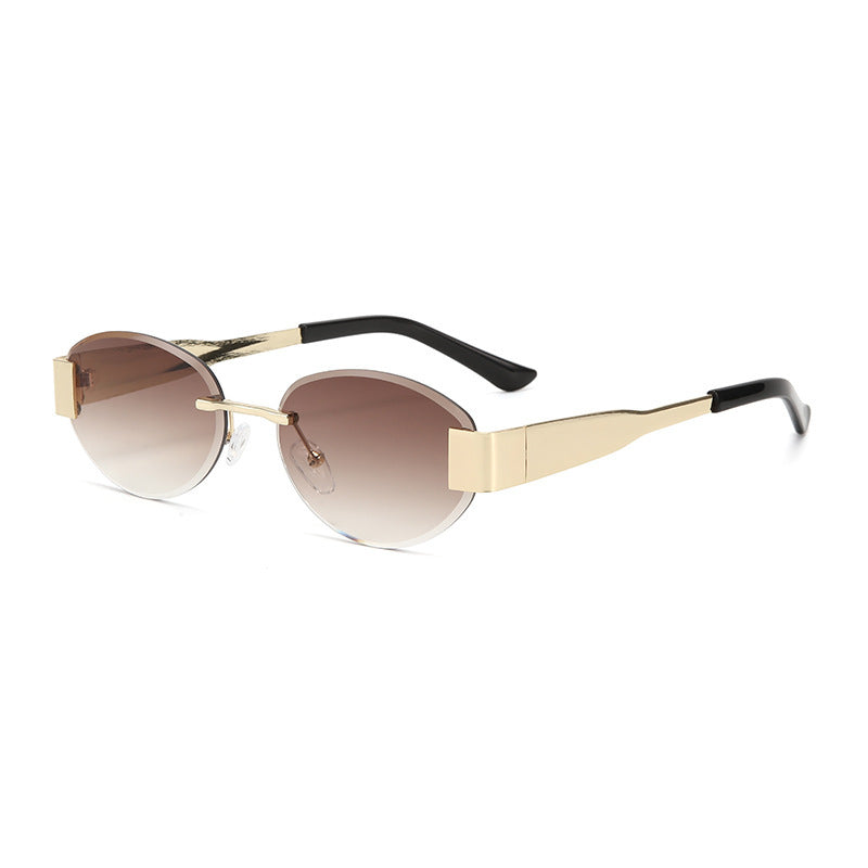 Women's glamorous sunglasses with clear, elegant frame and protective UV filter Bowlift
