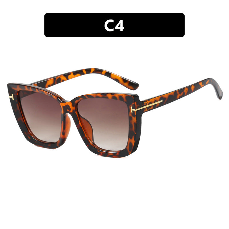 Women's large sunglasses in modern design with trendy tortoise pattern Bowlift