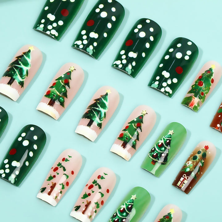 Artificial nails in festive Christmas design Bowlift