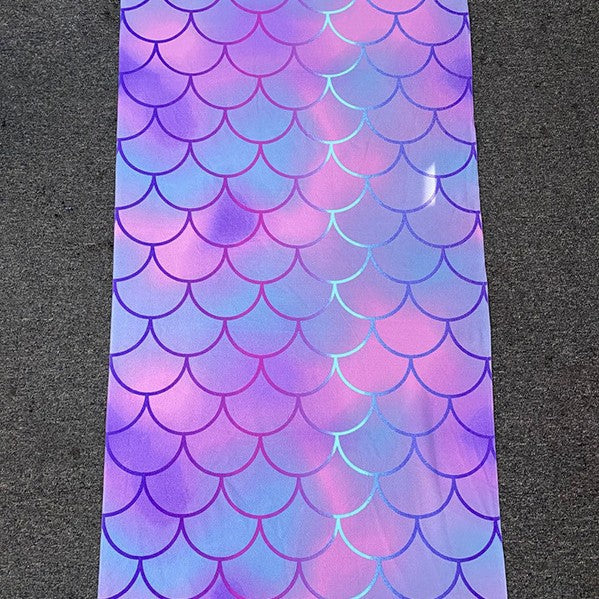 Beach towel with tropical flamingo design Bowlift