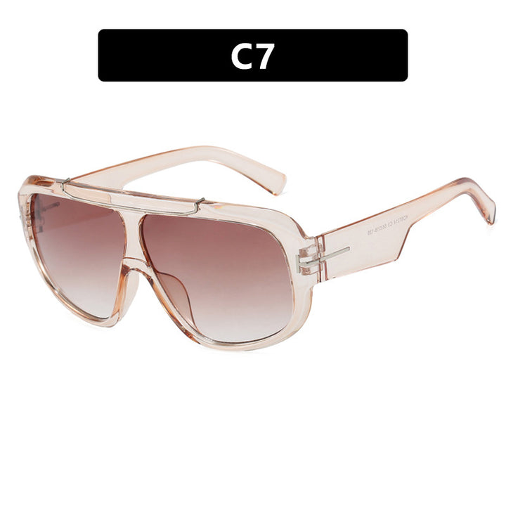 Ladies oversized sunglasses in a modern, transparent design Bowlift