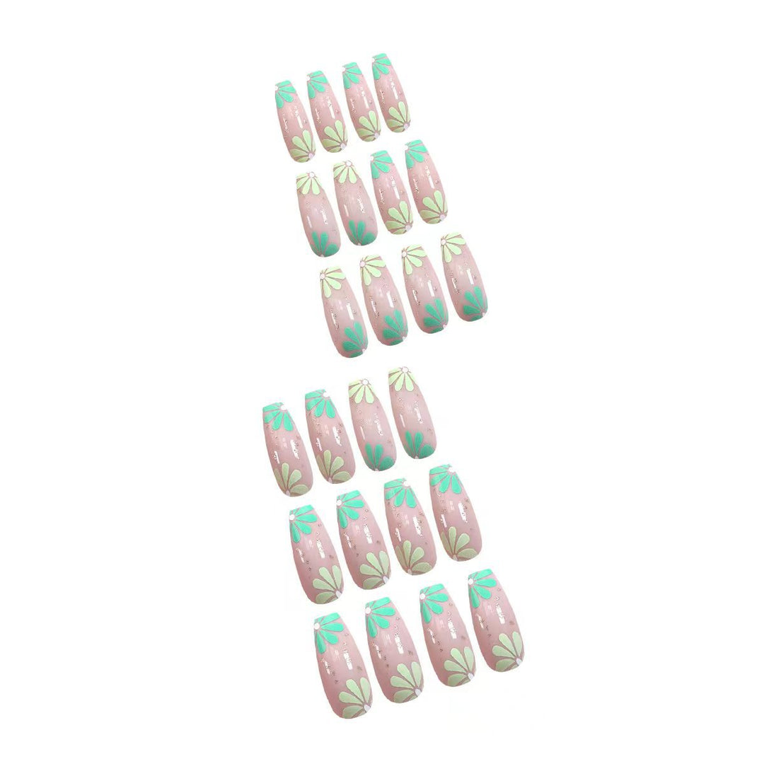 Artistically designed Nail Art Bowlift
